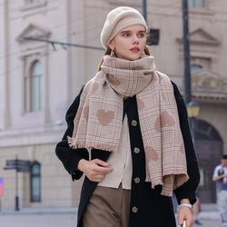 Women Warm Heart Print Scarf