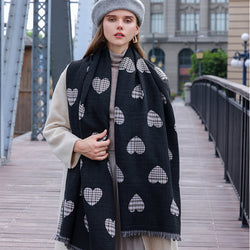 Women Warm Heart Print Scarf